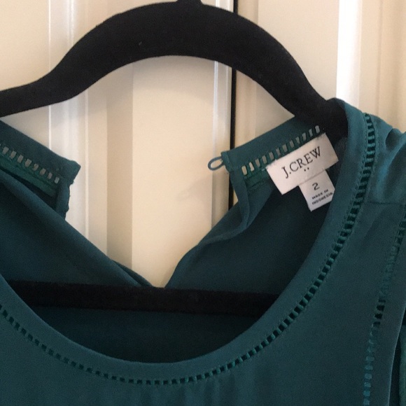 Jcrew size 2 green blouse sleeveless - Picture 2 of 3